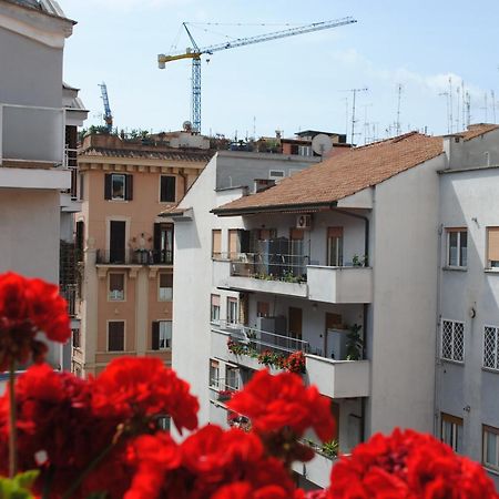 Di Fronte Alla Cupola Rom Værelse billede